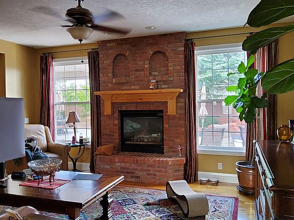 4th image of 3508 Sagebrush Dr