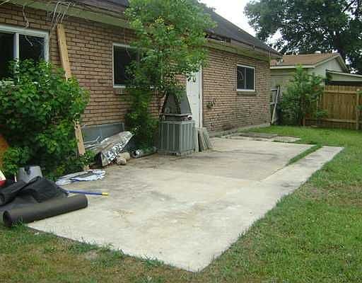 2nd image of 3701 Brookwood Dr