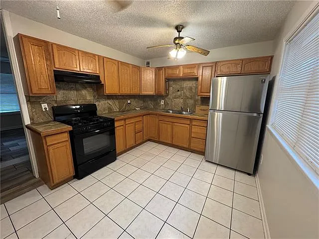 3905 Connecticut Ave — Photo 6