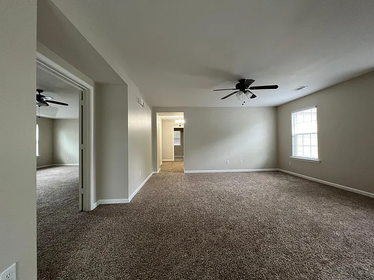 6170 Sparkling Cove Ln — Photo 12