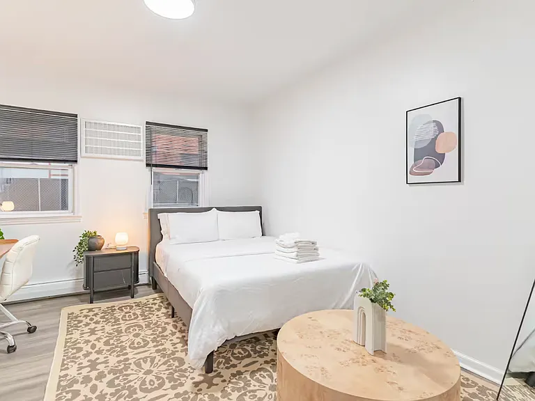 166 Elm St #1L — Photo 9