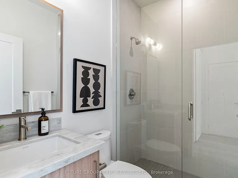 86 Kenwood Ave #4 — Photo 40