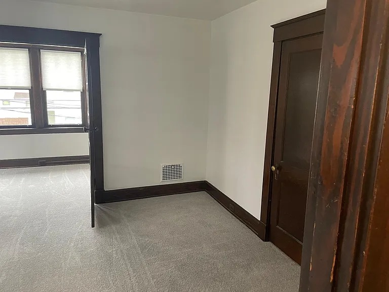 4004 Carter Ave #4 — Photo 2