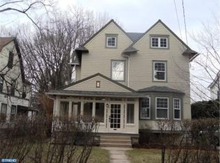 407 W Beechtree Ln, Wayne, PA 19087