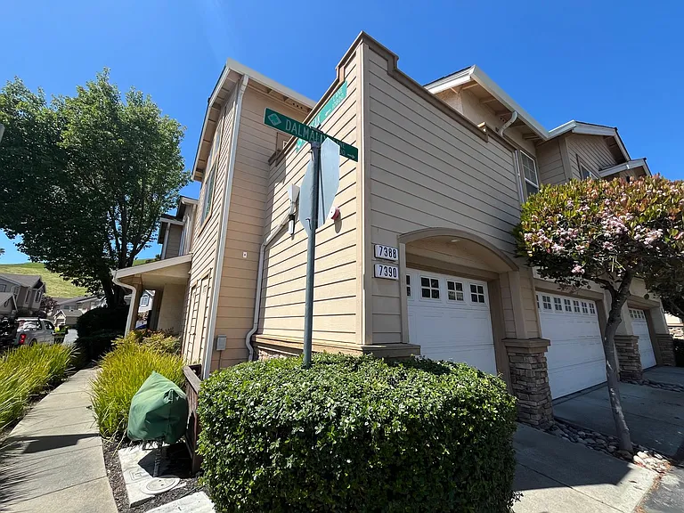 7388 Dalmally Ln — Photo 1