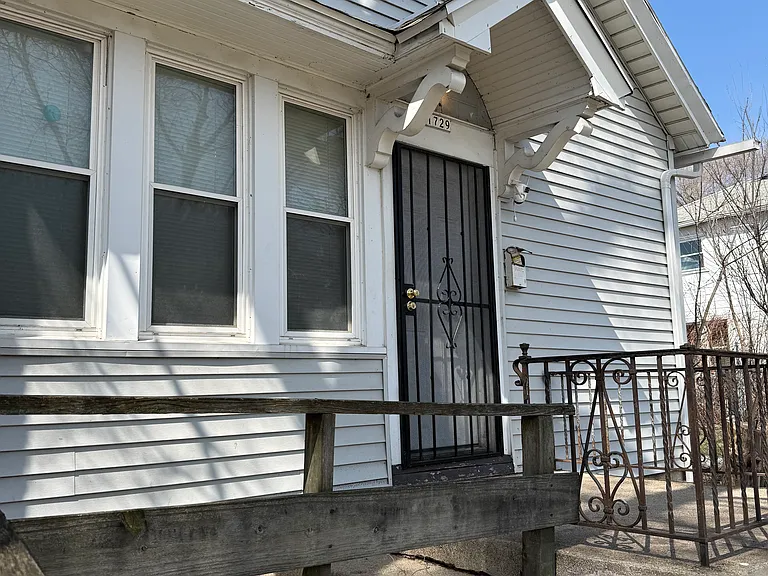 1729 S 3rd St — Photo 7