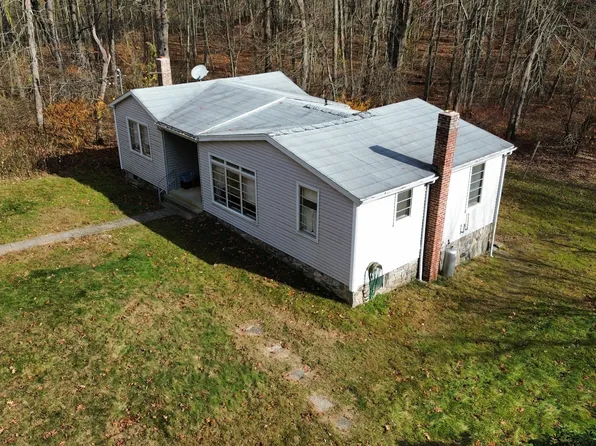 13 Corning Road, Preston, CT 06365