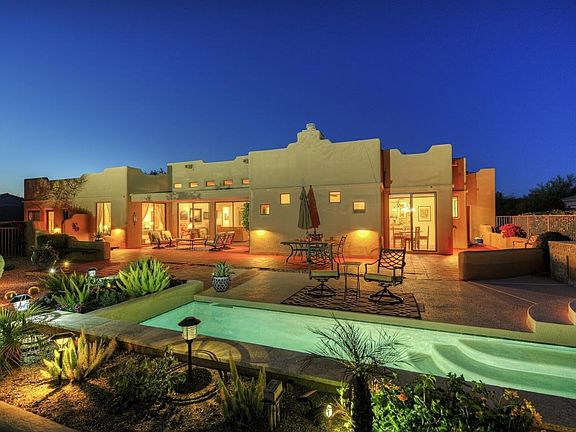 035_Entertaining Backyard.jpg