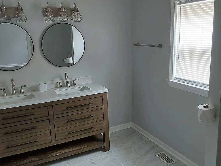 225 Clarkson St — Photo 14