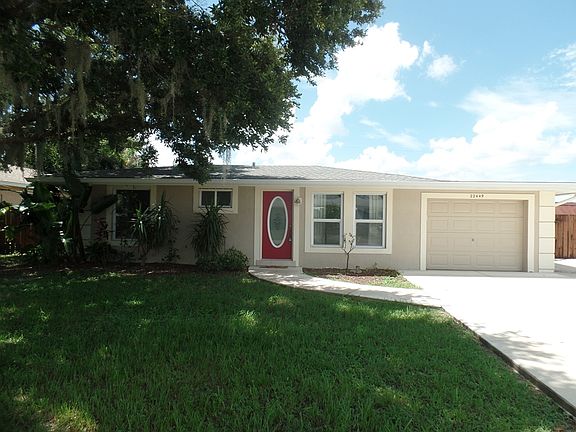 Left view of beautiful home