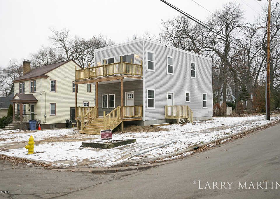 1st image of 949 Joslin St SE
