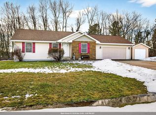1025 Mill Pond Cir, Weyauwega, WI 54983