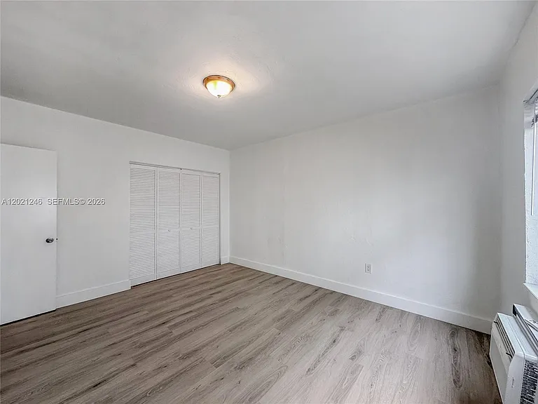 955 Bay Dr #2 — Photo 17
