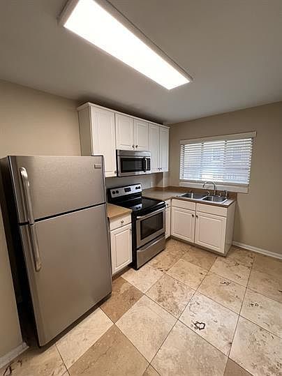 2nd image of 2761 Saint Johns Ave #15636157