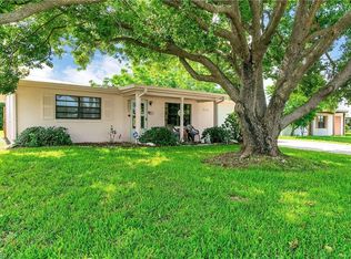 4526 Kennedy Dr, New Port Richey, FL 34652