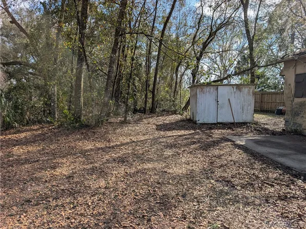 4314 E Fort Apache Pl, Dunnellon, FL 34434
