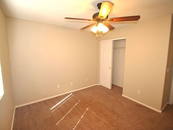 5th image of 2685 E Waterview Ct