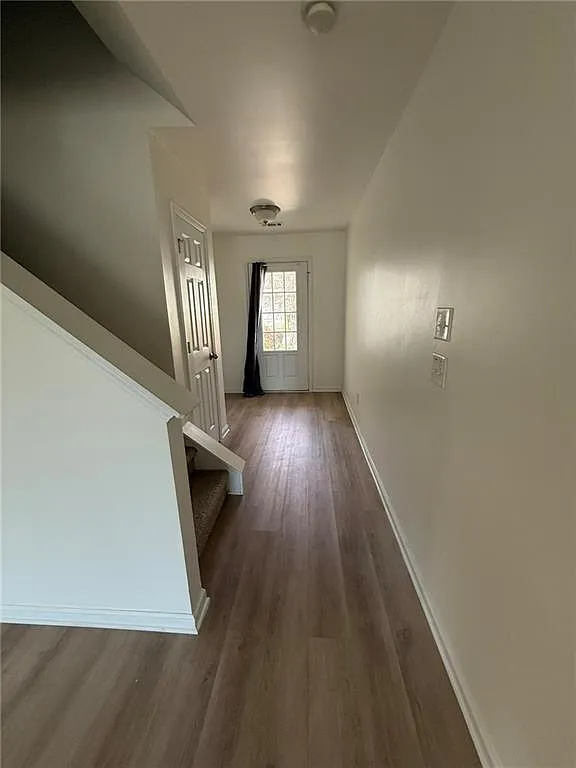 3 bed, 2.5 bath, 1752 sqft, $2,250 — Photo 4