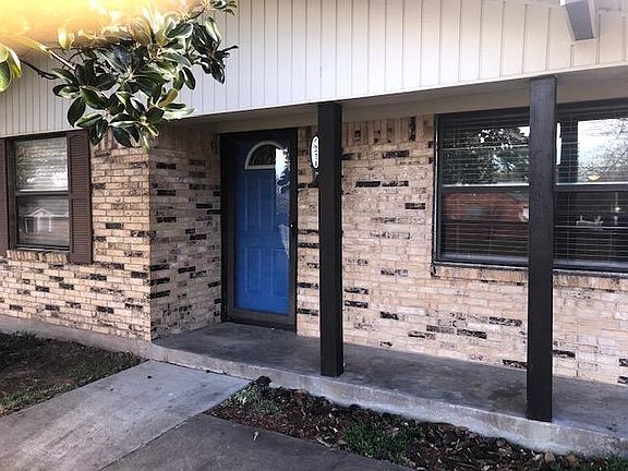 2nd image of 5221 Hilltop Dr