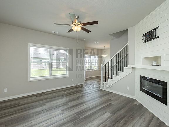 4th image of 4024 NE Timber Ln