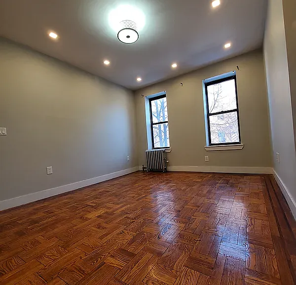 3420 Newkirk Ave #4R — Photo 3