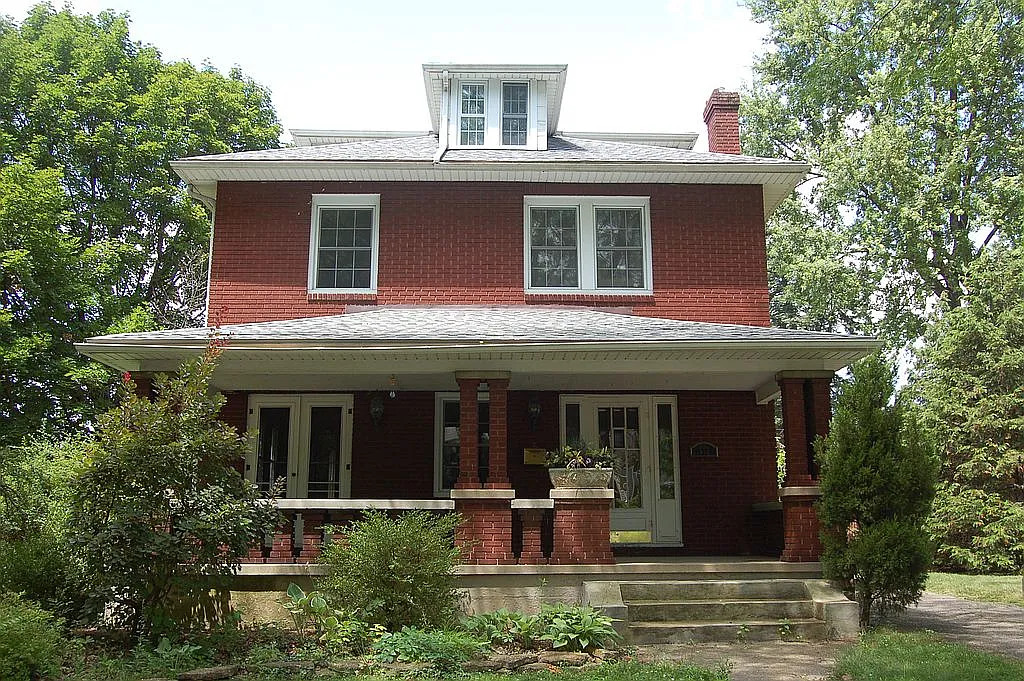 573 Shroyer Rd photo 1
