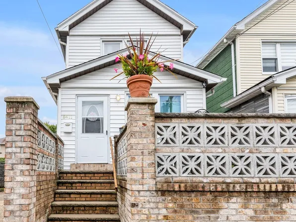 84-11 Sutter Avenue, Ozone Park, NY 11747