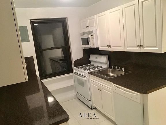 2nd image of 2728 Henry Hudson Pkwy APT 3A