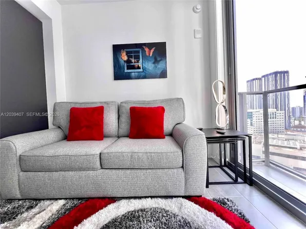 227 NE 2nd St Unit 2308, Miami, FL 33132