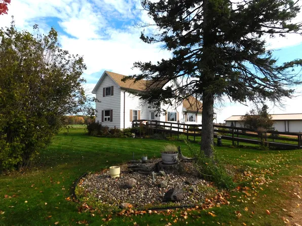 N690 Range Line Rd, Merrill, WI 54452