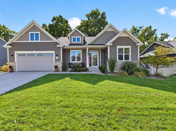 2401 Jenny Wren Trl, Sun Prairie, WI 53590