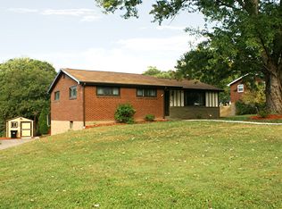 9397 Magellan Dr, Pittsburgh, PA