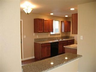 3rd image of 5989 N Haven Dr