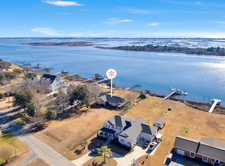 217 Pelican Walk, Hampstead, NC 28443