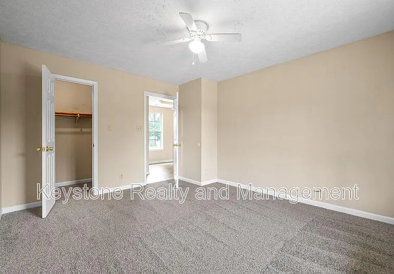 2080 Carneal Ln — Photo 9