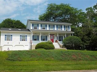 1 Hope Hill Ter, Cranston, RI 02921