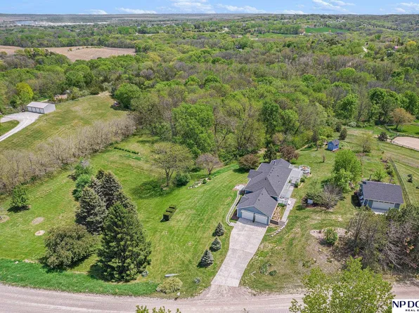 6530 N Ridge Rd, Fort Calhoun, NE 68023