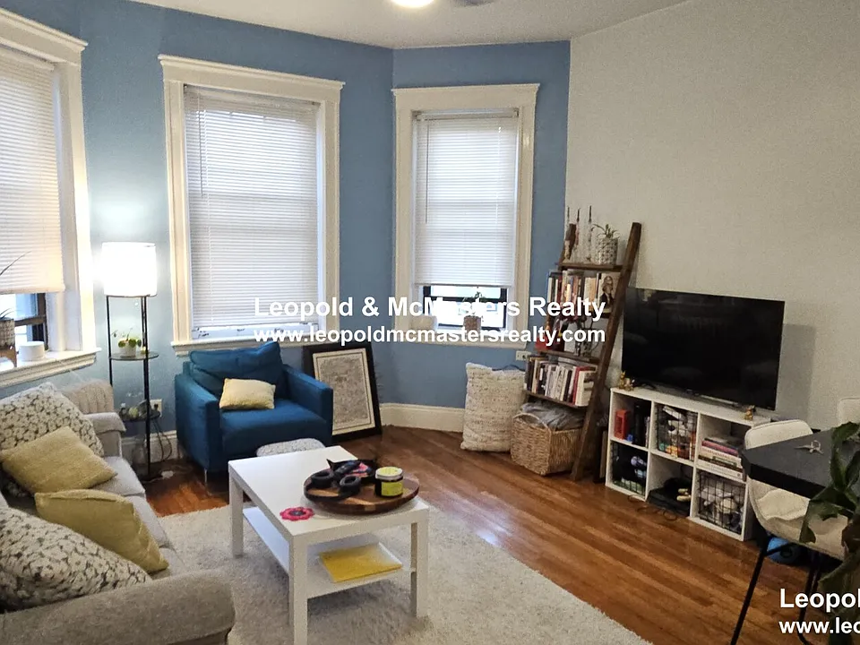 1560 Commonwealth Ave #3