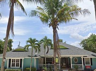9136 SE Venus St, Hobe Sound, FL 33455