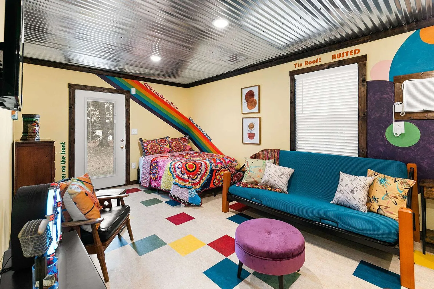 1 bed, 1.0 bath, 333 sqft, $2,403 — Photo 3