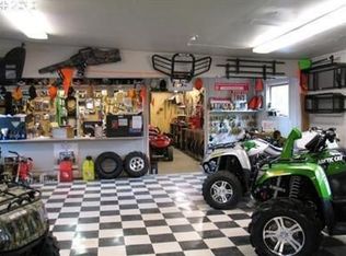 703 8th St, Myrtle Point, OR 97458