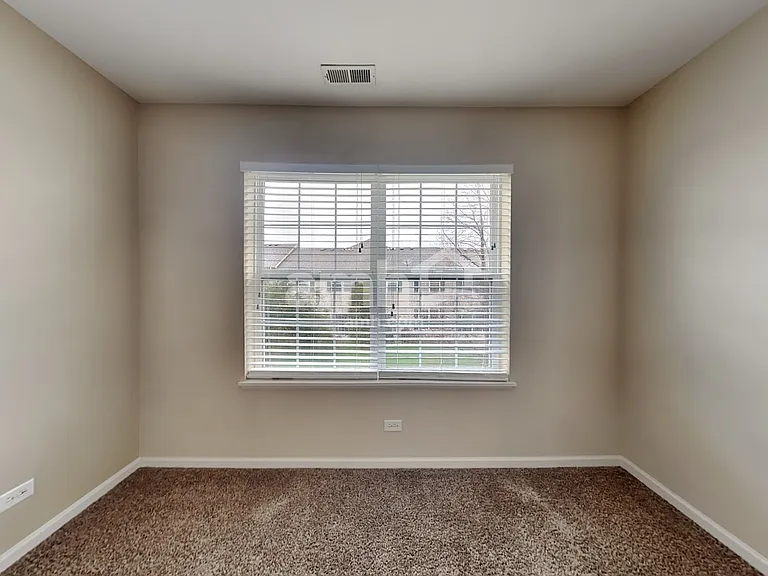 10035 Cummings St — Photo 14