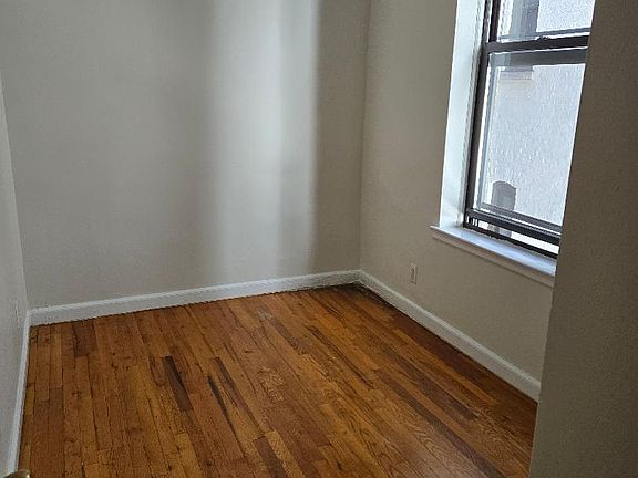 5th image of 232 E 78th St #4A