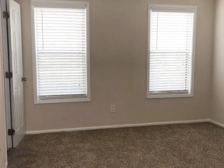 Wood Pointe Apartment Homes — Photo 40