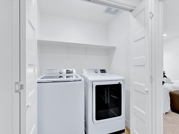 2nd image of 3067 Lina Ln