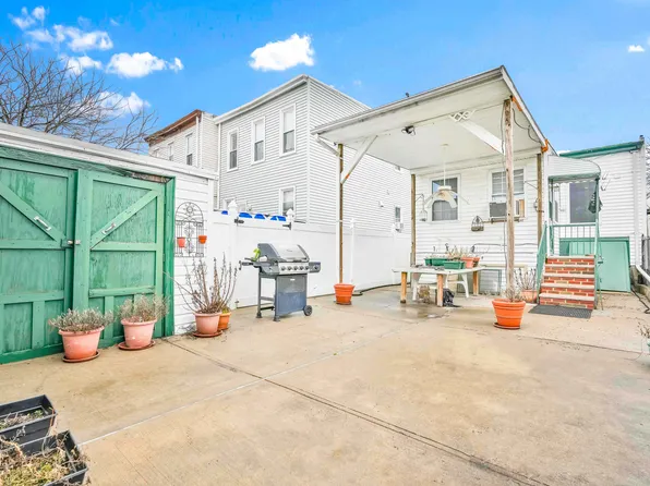 1623 George Street image 22 of 25