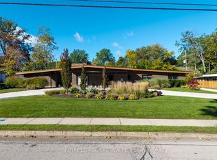 100 Marsdale Dr, Saint Catharines, ON L2T 3S9