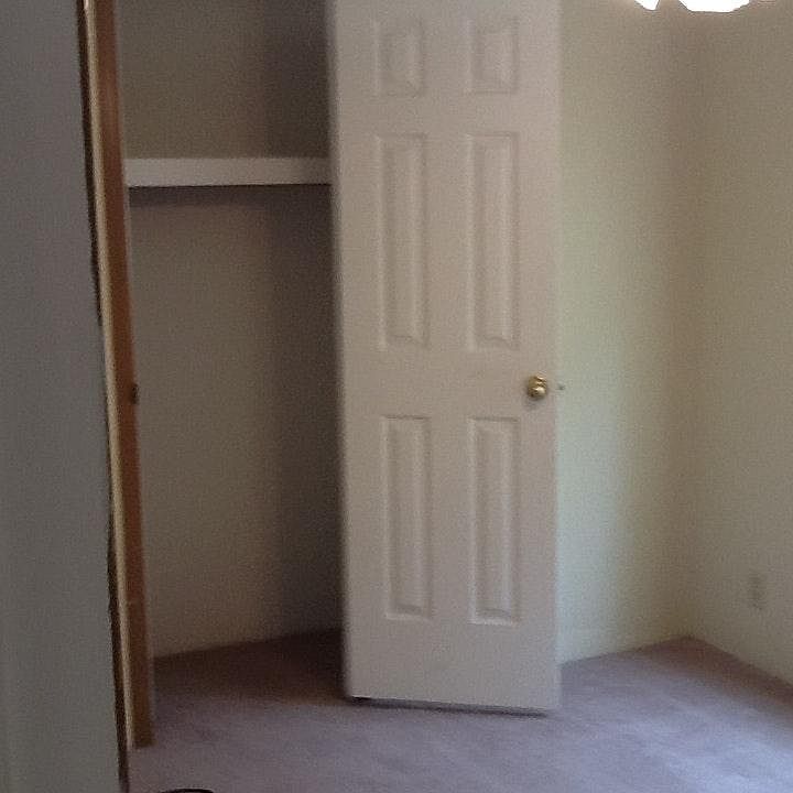 1st image of 510 Oleander Ln