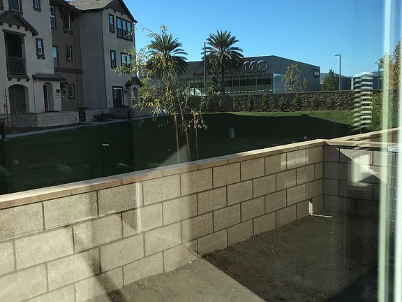 5th image of 28032 Melrose Dr