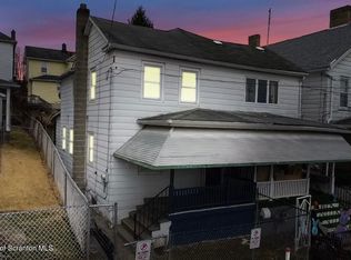 93 1/2 Carroll St, Pittston, PA 18640